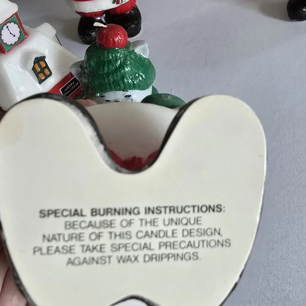 Vintage LOT XMAS Candles 1 Christmasville Schoolhouse,  3 Santas, 1 Avon Kitty